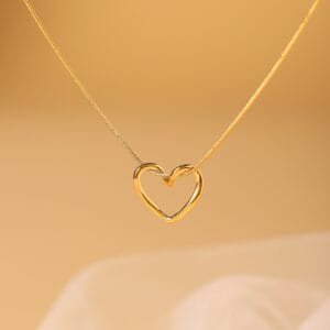 Heart String necklace